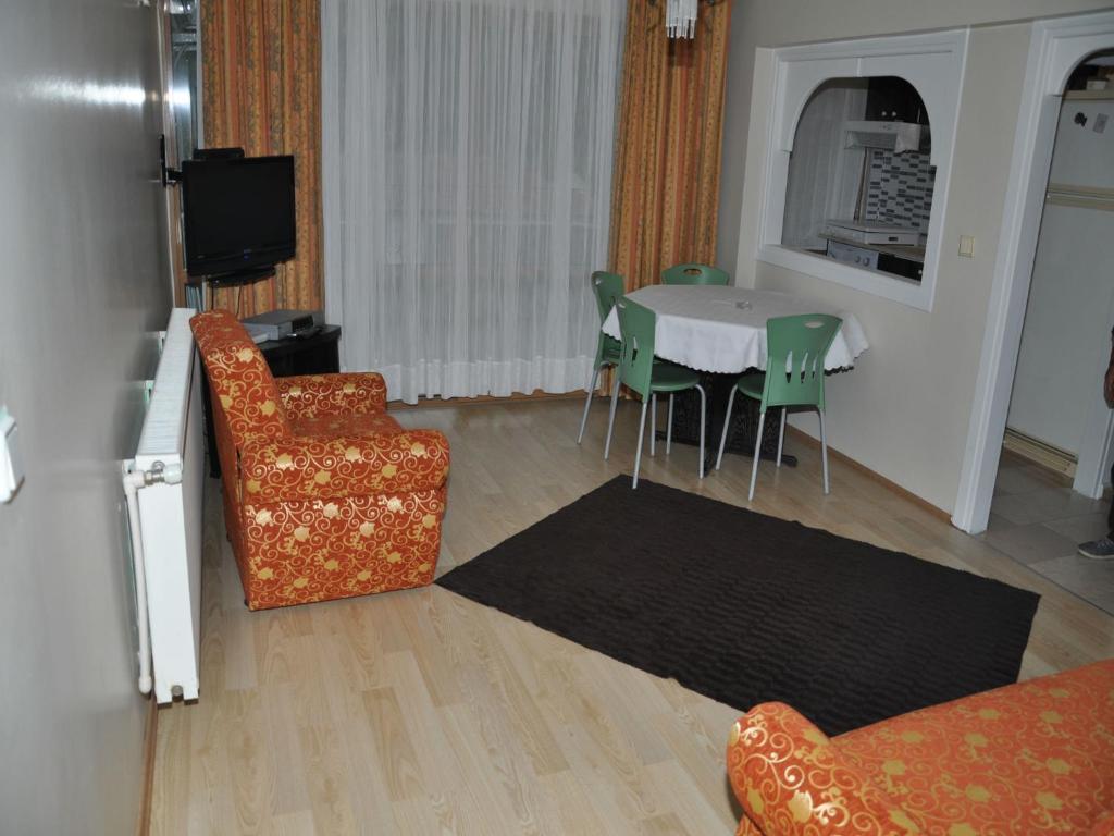Evim Apart Hotel Yalova  Exterior photo